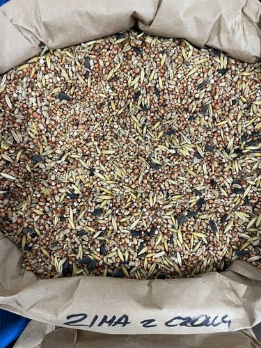 Karma Premium Dla Ptaków Gołębi Zimujący Z Słonecznikiem 10 KG na Arena.pl