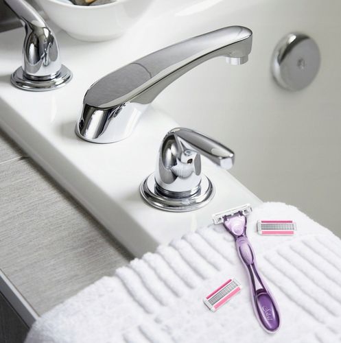 BIC CLICK SOLEIL 5 ZESTAW MASZYNKA DO GOLENIA DLA KOBIET + 6 WKŁADÓW OSTRZY na Arena.pl