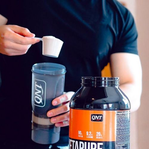 QNT Metapure Izolat Białka Serwatki Odżywka Bez Węglowodanów 2kg DEFEKT na Arena.pl