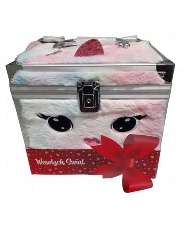 Kosmetyczka walizka dziecięca z produktami do makijażu I Love My Style 32 na Arena.pl