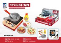 KUCHNIA Z DREWNIANYMI AKCESORIAMI