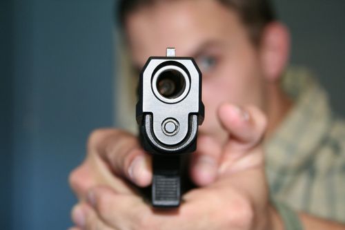 Strzelanie na strzelnicy na Arena.pl