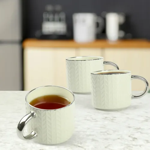 KUBEK PORCELANOWY DO KAWY HERBATY WZÓR SWETEREK 470ML ZE SREBRNYM UCHEM na Arena.pl