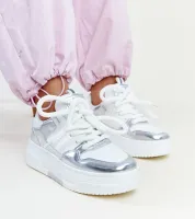 Biało-srebrne sneakersy na wysokiej platformie Lengyel 41