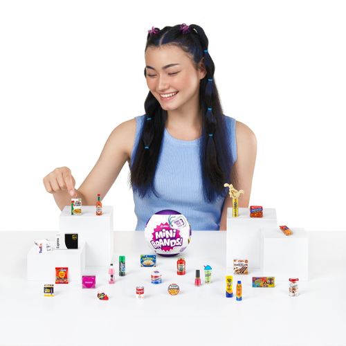 Figurki Mini Brands Global  Karton 36 Sztuk na Arena.pl
