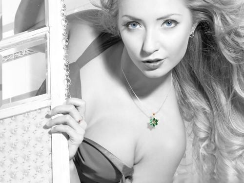 Złoty wisiorek WZD0954 - Diament na Arena.pl