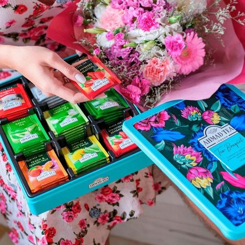 Ahmad Tea Bouquet Zestaw herbat czarnych zielonych i smakowych 144 g (72 x na Arena.pl