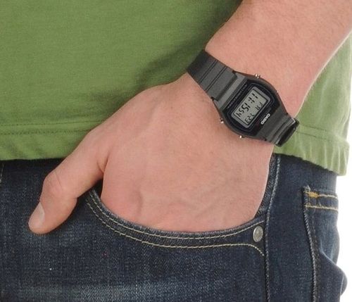 CYFROWY ZEGAREK CASIO W-202-1AVEF RETRO SPORT Z PODŚWIETLENIEM ALARM +BOX na Arena.pl