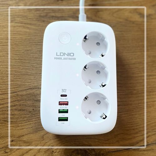 Listwa zasilająca SMART WiFi USB TUYA QC3.0 PD LED na Arena.pl