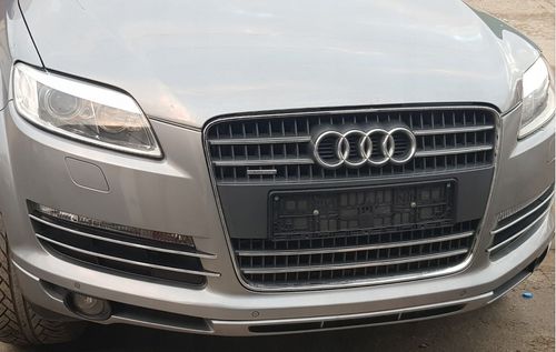 AUDI Q7 - LISTWY na GRILL ATRAPĘ CHROM + HALOGENY na Arena.pl