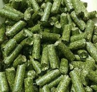 Lucerna granulowana granulat z lucerny 100% karma pasza pellet 8mm 20kg