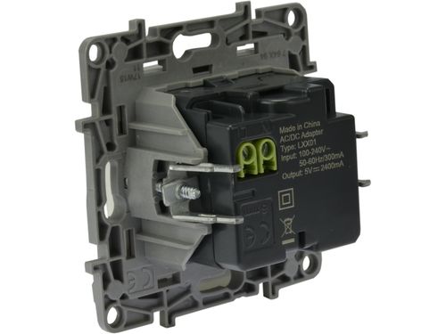 GNIAZDO ŁADOWARKA 2X USB 2,4A BIAŁE LEGRAND NILOE na Arena.pl
