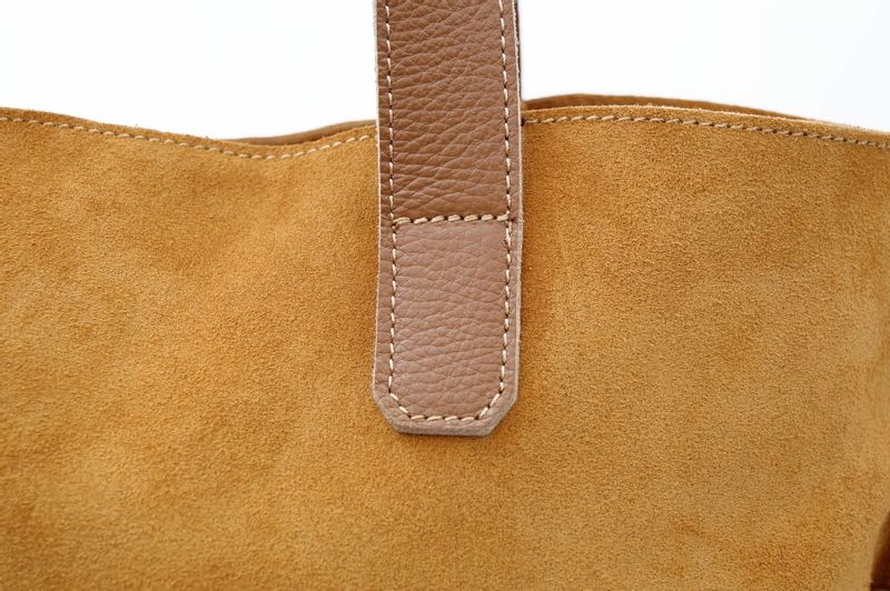 VERA PELLE torebka damska zamszowa shopper z ćwiekami V407 granatowa zdjęcie 8