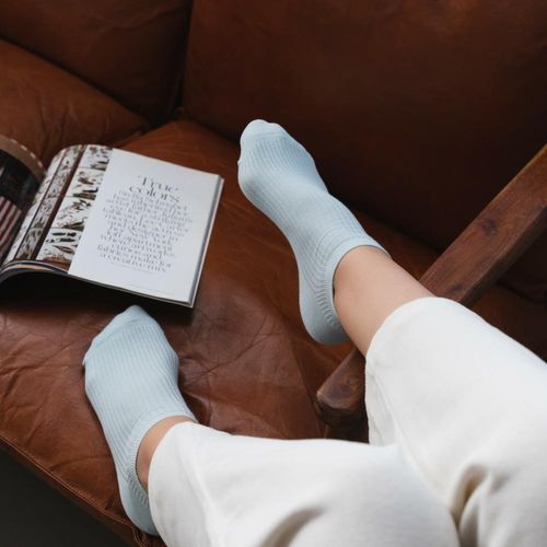 STOPKI BEZUCISKOWE PRĄŻEK 137 38-40 ecrui na Arena.pl