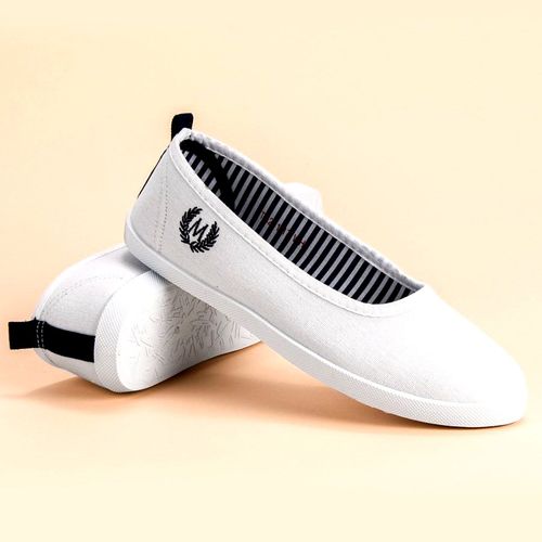 Białe Tekstylne Baleriny r.40 na Arena.pl