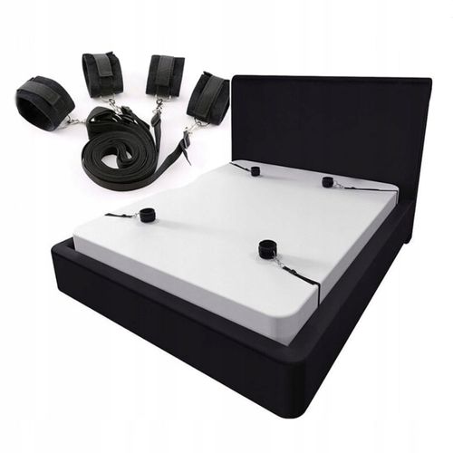 Krępujące pasy na ręce i nogi. Ostry seks. na Arena.pl