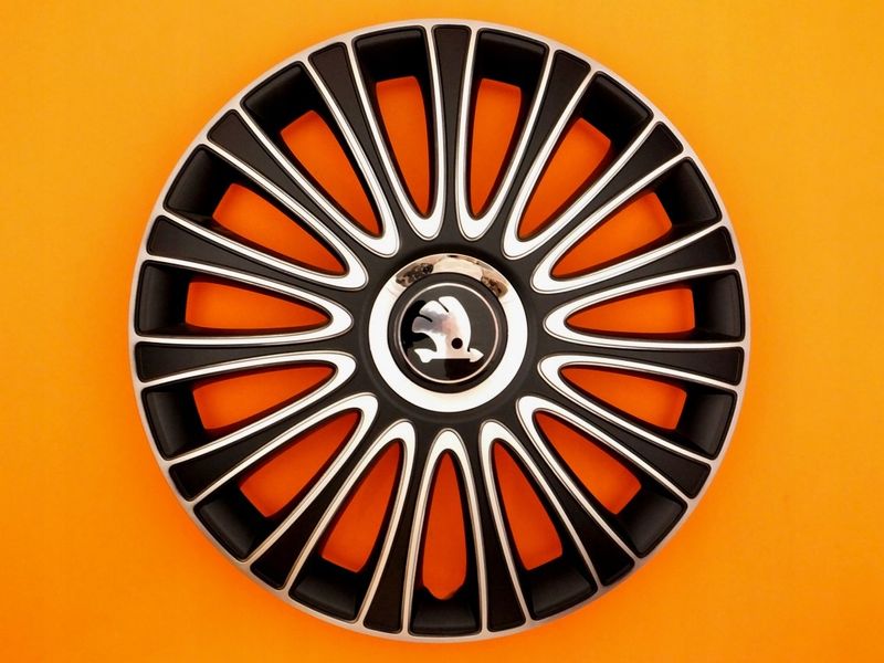 KOŁPAKI 13'' SKODA Felicia Favorit Forman 120 LSM zdjęcie 2