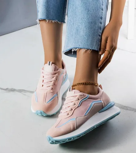Różowe sneakersy na platformie Ada 40 na Arena.pl