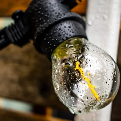 Oświetlenie 10m x10 E27 LED na płot altankę domek zdjęcie 11