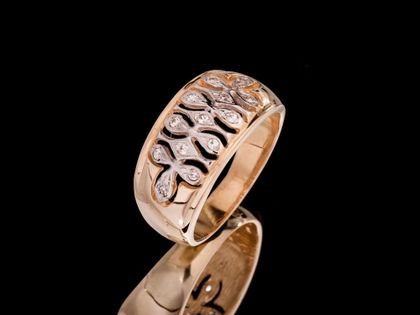 P527 Złoty pierścionek ażurowy z cyrkoniami /585