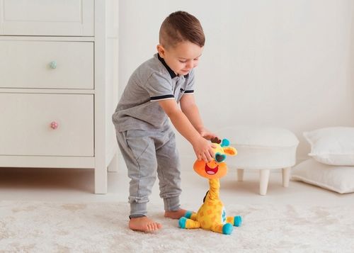 DUMEL TAŃCZĄCA ŻYRAFA ALEK INTERAKTYWNA ZABAWKA kręci szyją świeci MELODIE na Arena.pl