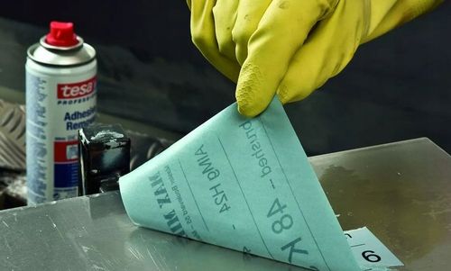 TESA Środek zmywacz w sprayu do usuwania kleju etykiet naklejek taśmy 200ml na Arena.pl