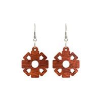 Kolczyki drewniane, drewno padouk, bigle ze stali chirurgicznej