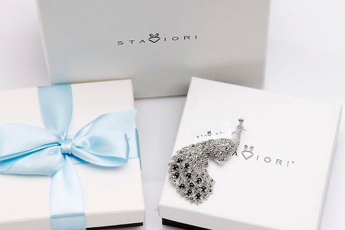 Srebrna broszka Staviori na Arena.pl