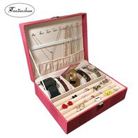 Skórzane pudełko na biżuterię ze wzorem jaszczurki