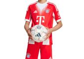 Komplet piłkarski Bayern Monachium dla dzieci 10-11 lat 145-155cm