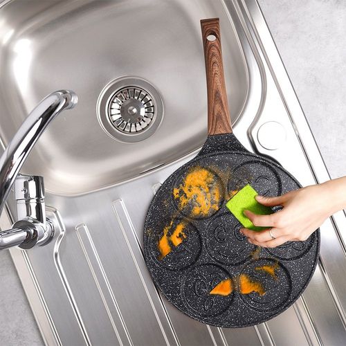 patelnia granitowa do 7 placuszków z uśmieszkami black&wood 199008 na Arena.pl