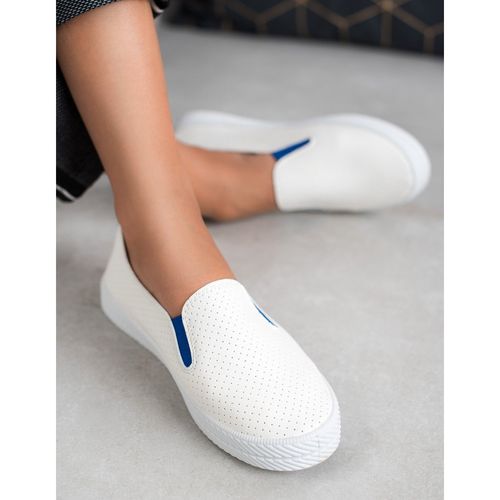 Białe Trampki Slip On r.37 na Arena.pl