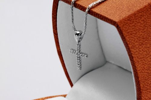 Złoty wisiorek WBD1904 - Diament na Arena.pl