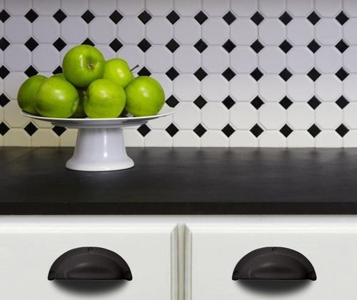 UCHWYT DO MEBLI CZARNY MAT  "MUSZELKA" Anita  15120Z06400.N2 Bosetti na Arena.pl