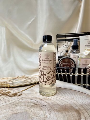 Aurora DZIEŃ BABCI Zestaw 7 Kosmetyków w Koszyku Biała Herbata NA PREZENT na Arena.pl