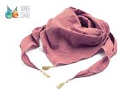 Chusta muślinowa pod szyję dla dzieci chwosty róż marsala złote kropki S