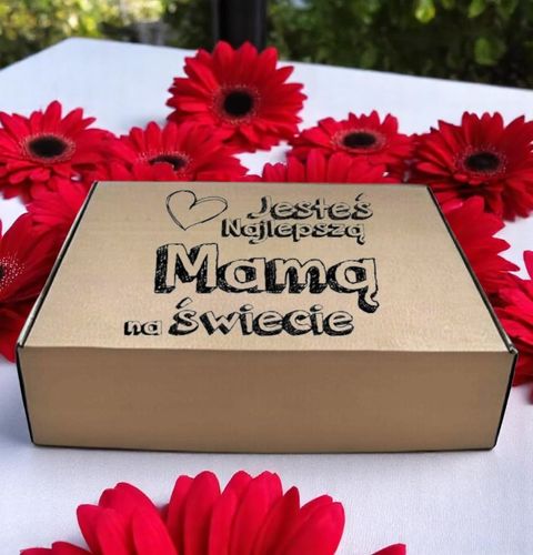 ZESTAW PREZENTOWY PODUSZKA I PIĘKNY KUBEK DLA MAMY DZIEŃ MATKI URODZINY na Arena.pl