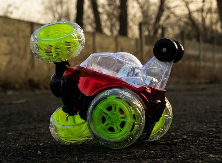 SAMOCHÓD STEROWANY AUTO TWISTER AKROBATA DUŻY LED zdjęcie 2