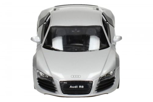 Audi R8, srebrne na Arena.pl