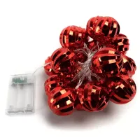 Lampki choinkowe 2m 20 LED czerwone z podświetlanymi bombkami na baterie dla wyjątkowego klimatu