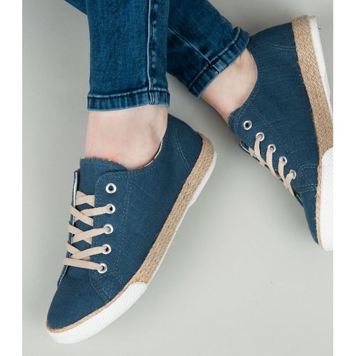 Sznurowane espadryle r.39 na Arena.pl