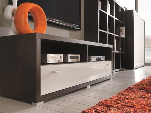 Komoda KENDO K3 2D białe połysk na Arena.pl