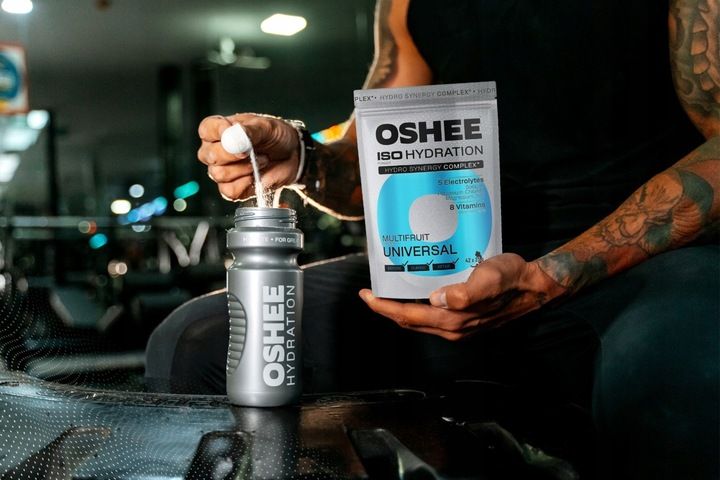 OSHEE ISO Hydration izotonik w proszku Multifruit 1050 g zdjęcie 2