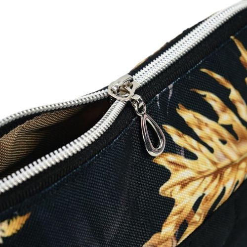 Kosmetyczka Złote Monstery dla niej Rozmiar Kosmetyczki - 19cm x 13.5cm x 5cm na Arena.pl