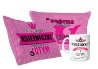 Zestaw urodzinowy poduszka + kubek Księżniczki rodzą się w  lutym