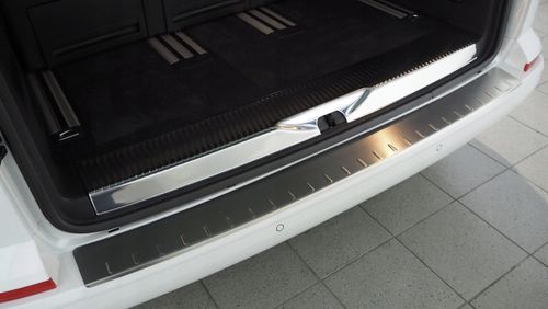 VW GOLF 7 VII HB 2012-2019 - Listwa Nakładka na Zderzak Tylni Ochronna na Arena.pl