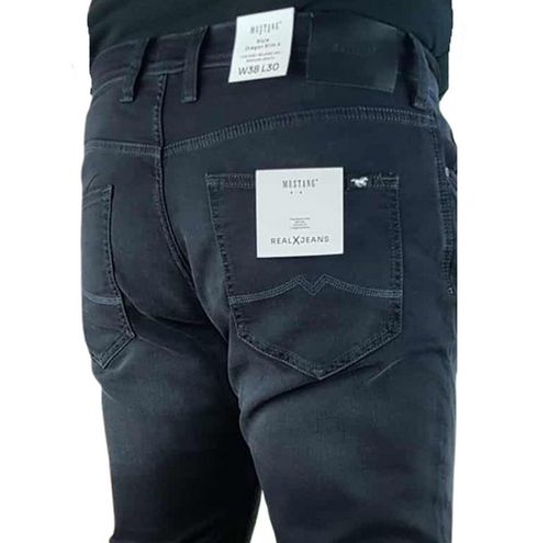 Męskie jeansy Mustang Oregon Slim Relaxed 1015871-4000-503 czarne W38/L30 na Arena.pl