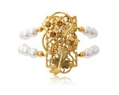 bransoletka z pereł z kwiatową ozdobą z kolekcji vintage (b24/jes/03au)