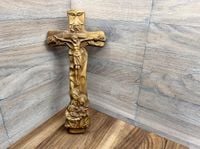 Drewniany krzyż Płaskorzeźba Święty Jezus bierzmowanie prymicje 40