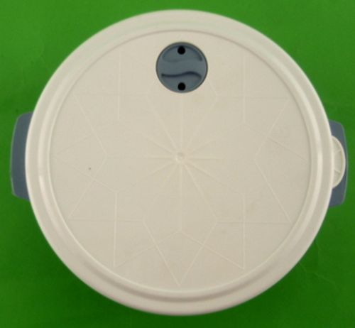 POJEMNIK DO MIKROFALI MIKROFALÓWKI KUCHENKI MIKROFALOWEJ 2,75 L DO ŻYWNOŚCI na Arena.pl